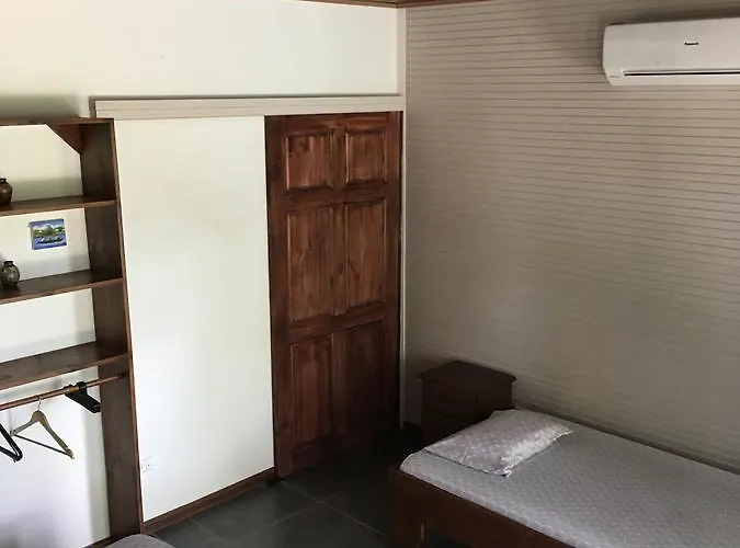 Casa Taupe Pensión 3*